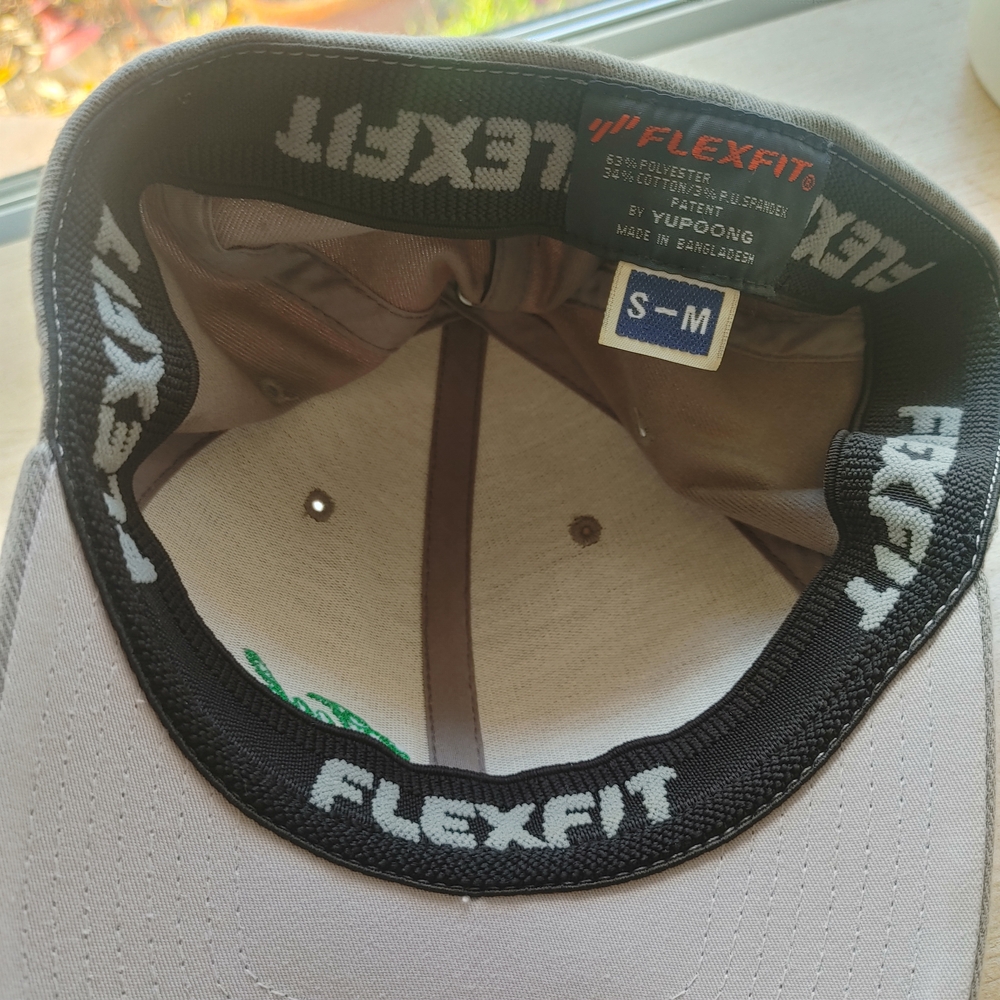 Toobs Bodyboarding Hat - Picture 4 of 4